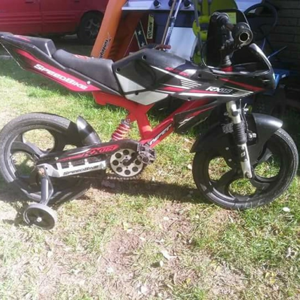 Boys bike.